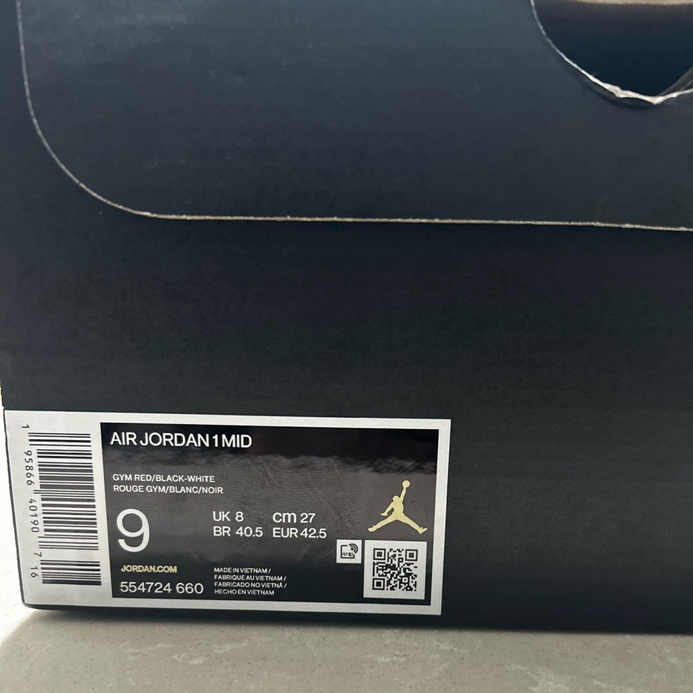 Jordan one reverse bred size 9 men’s good condition